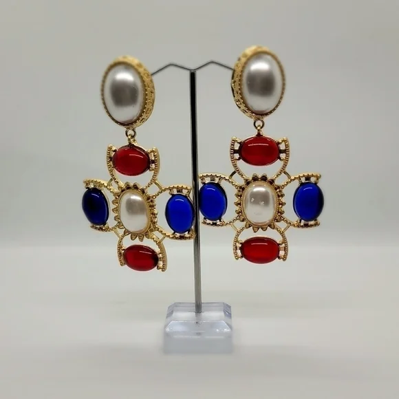 Multi-colored gem & pearl earring. Blemish on pearl - Picture 1 of 4